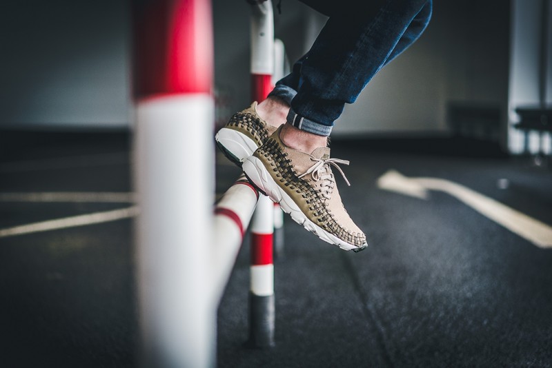 Footscape woven on outlet feet